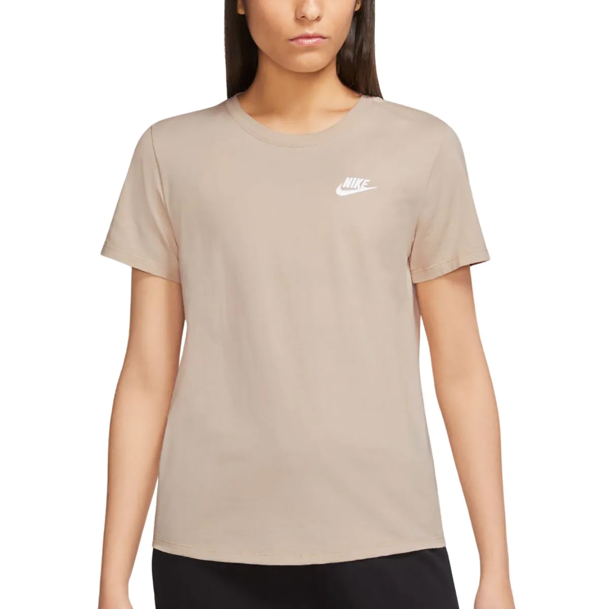 Nike Sportswear Club Essentials Women's T-Shirt DX7902-126