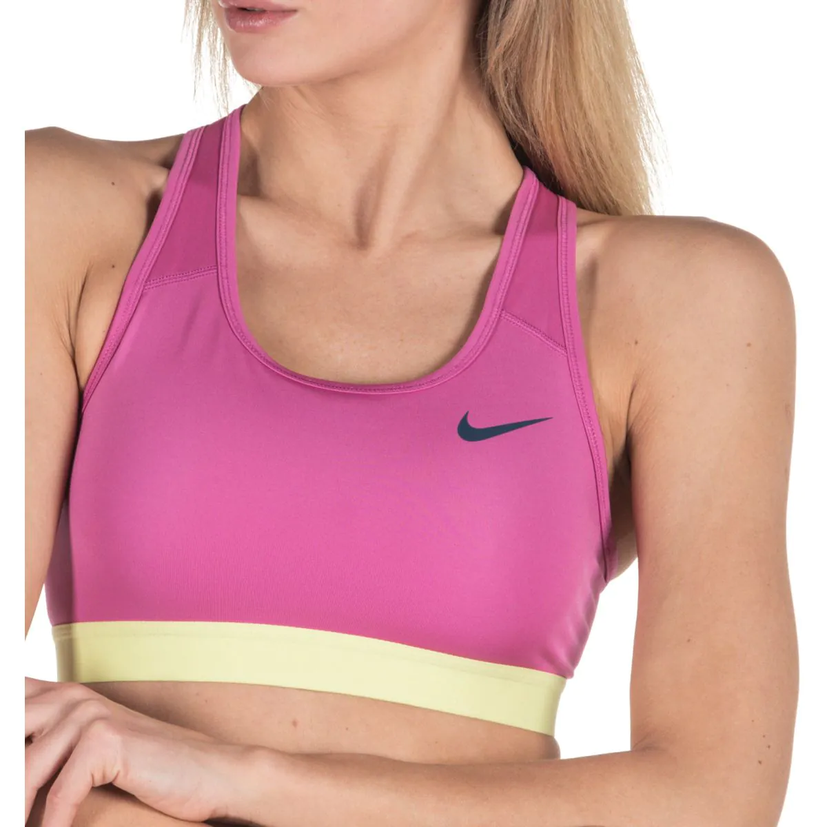 Nike Swoosh Women's Medium Support Sports Bra BV3900-691