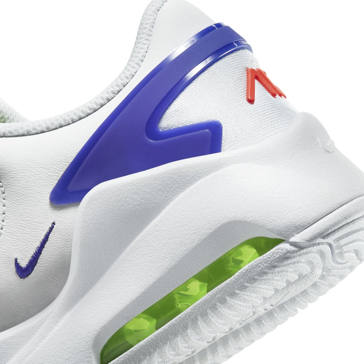 Nike Air Max Bolt Junior Running Shoes (GS) CW1626-103